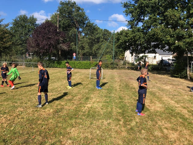 Les U13 à l'échauffement