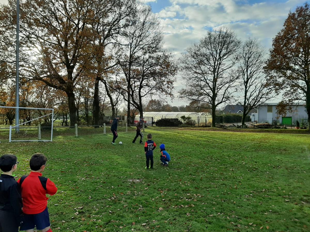 Entrainements U6U7 et U8U9 la Chapelle