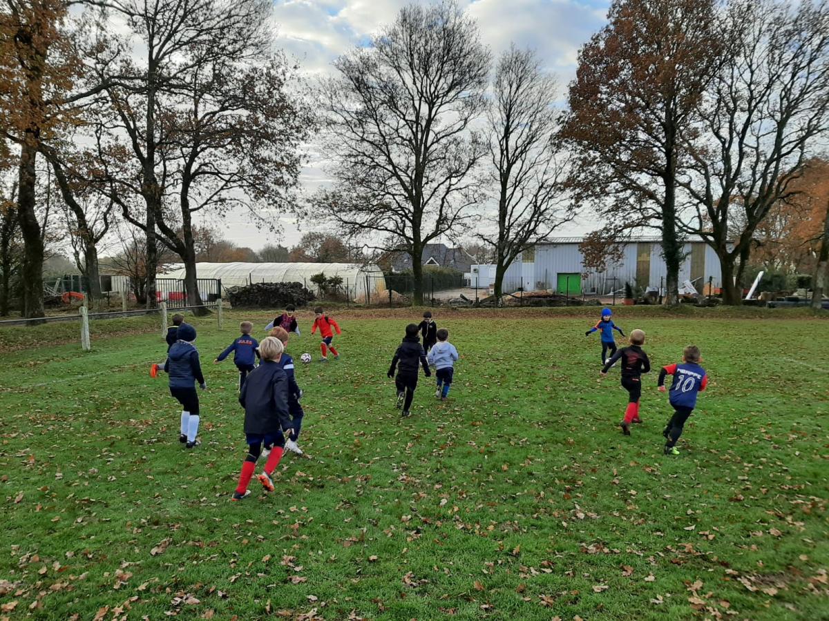 Entrainements U6U7 et U8U9 la Chapelle