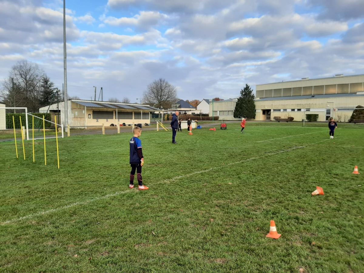 Entrainements U6U7 et U8U9 la Chapelle